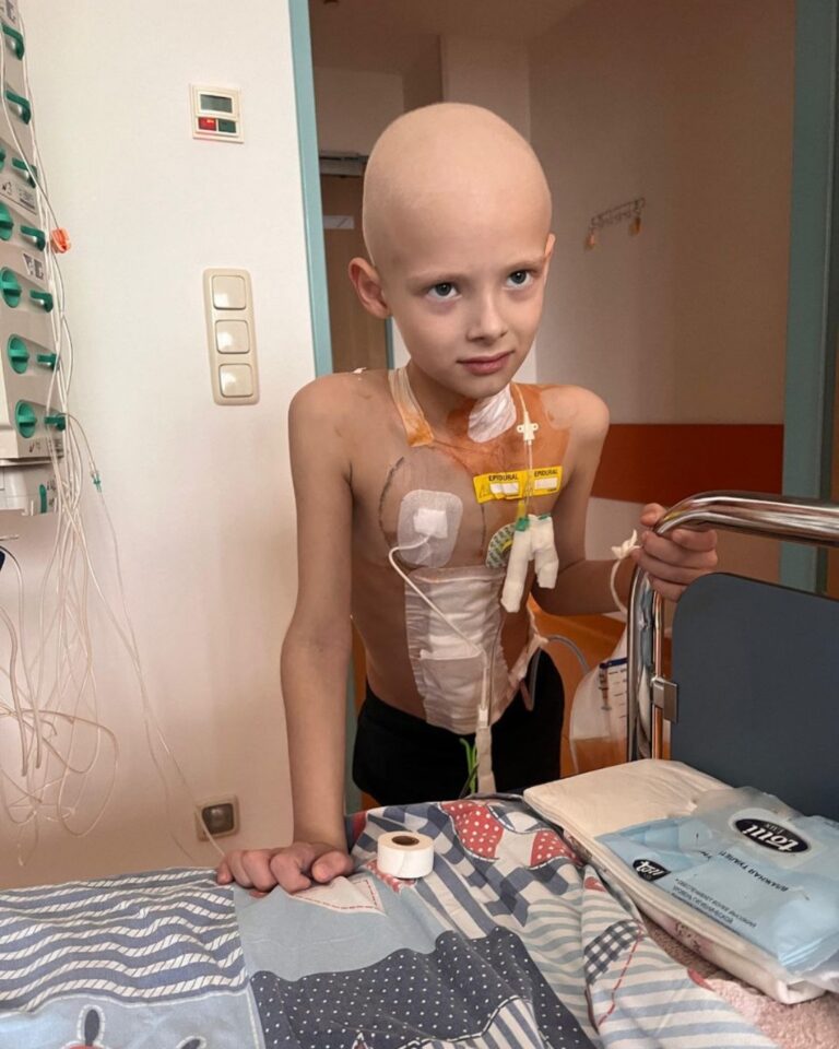 557628831_122266316768067330_3494066948426872357_n